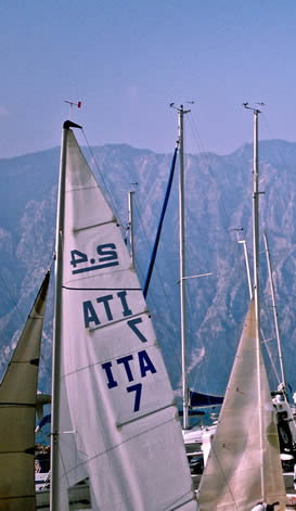 barca 2.4 a Malcesine